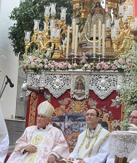 Imagen secundaria 2 - Cádiz conmemora el Milagro del Maremoto de 1755
