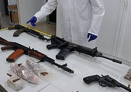 La entrada de armas de guerra se radicaliza y amplía por el Guadalquivir: «Esto ya es como un catálogo»