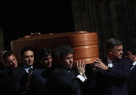 Palmas flamencas y arte taurino para despedir a Rafael de Paula: Jerez llora a su leyenda