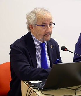 Imagen secundaria 2 - El Ateneo de Cádiz abre sus puertas al pensamiento cromático de José María Esteban con &#039;El color de Cádiz&#039;
