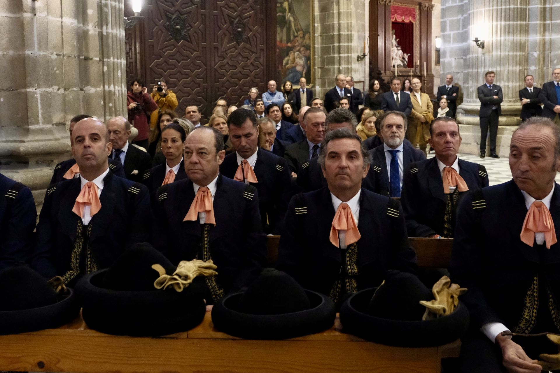 Fotos: Emotiva despedida a Álvaro Domecq Romero en la Catedral de Jerez