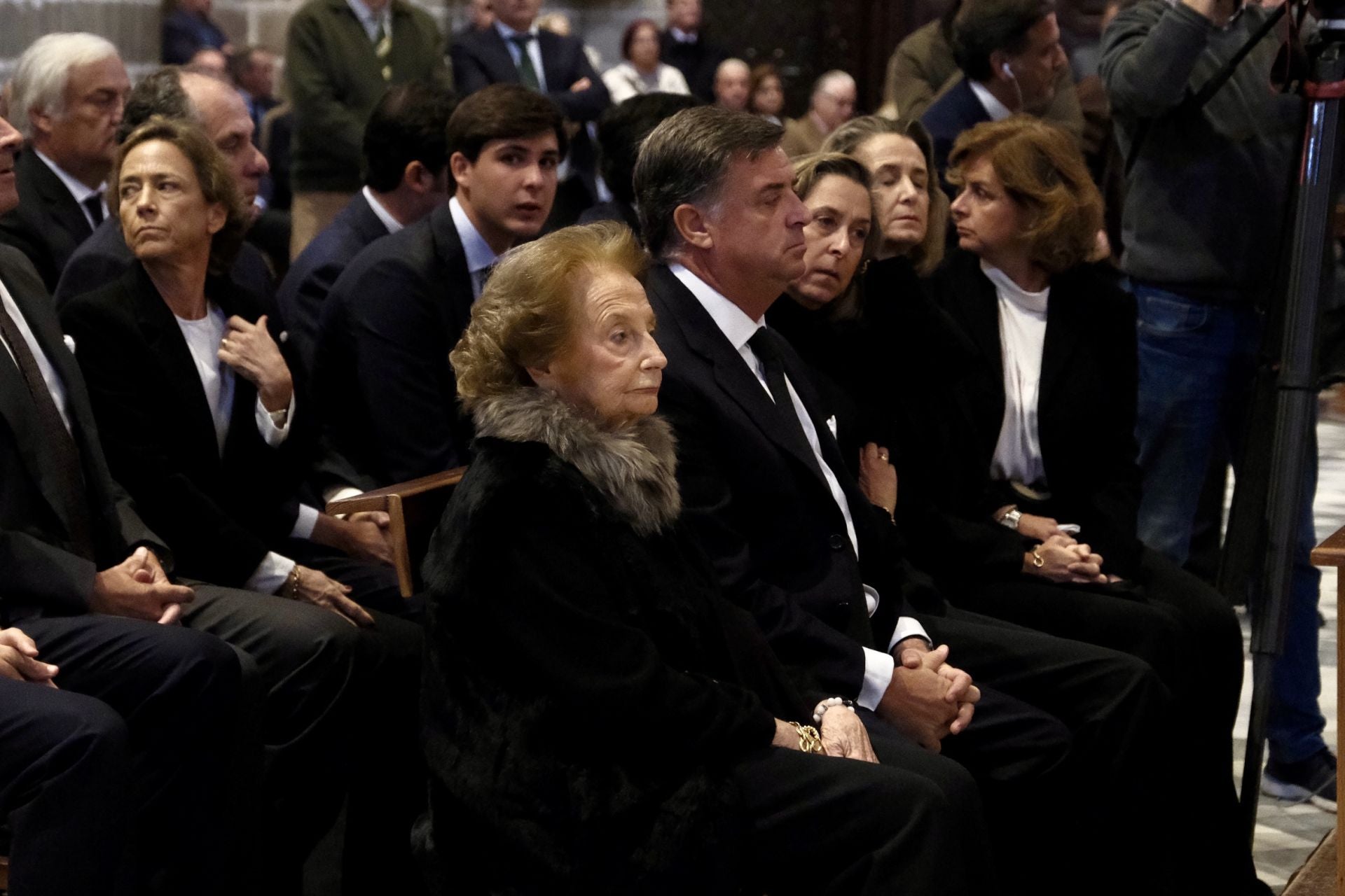Fotos: Emotiva despedida a Álvaro Domecq Romero en la Catedral de Jerez