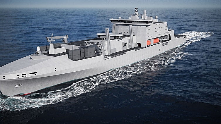 Arrancan en Puerto Real los preparativos para la construcción de los tres barcos de la Royal Navy