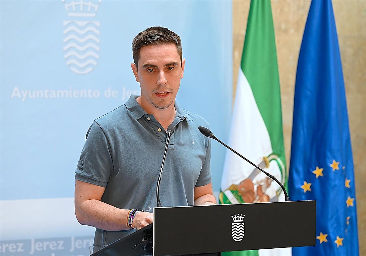 Jaime Espinar ha lamentado la paralización del proceso de licitación