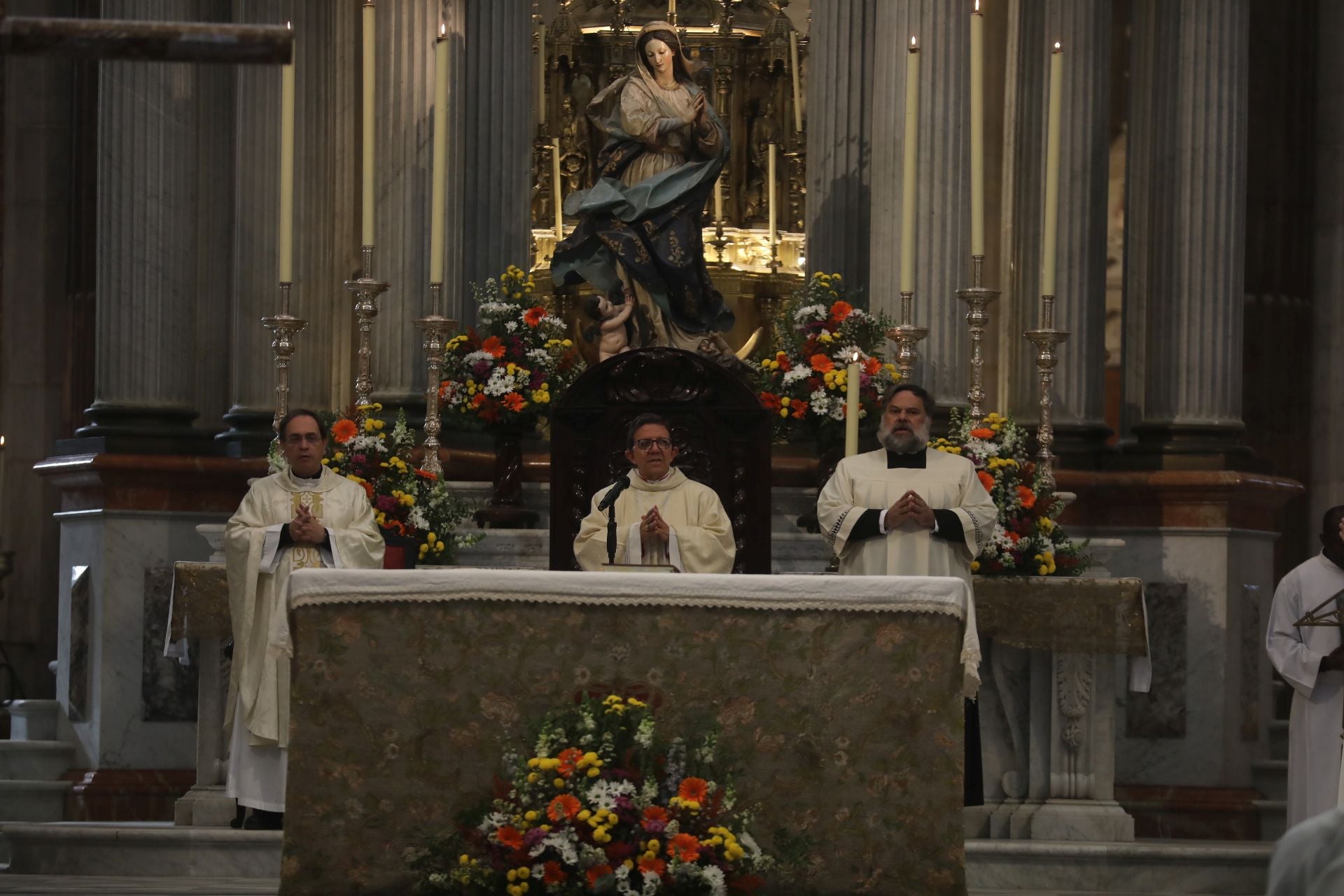 Fotos: Misa de presentación en Cádiz del administrador apostólico