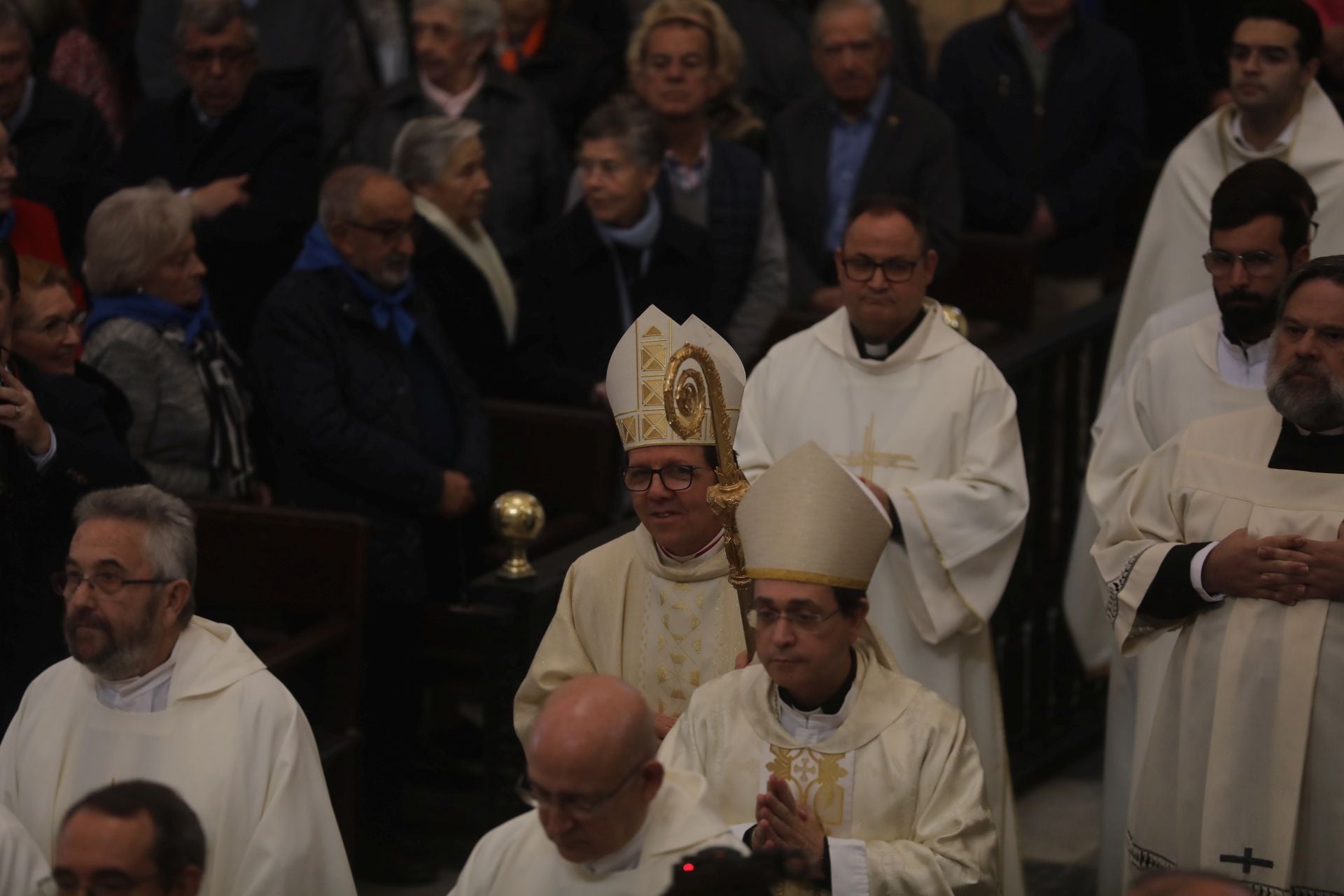 Fotos: Misa de presentación en Cádiz del administrador apostólico