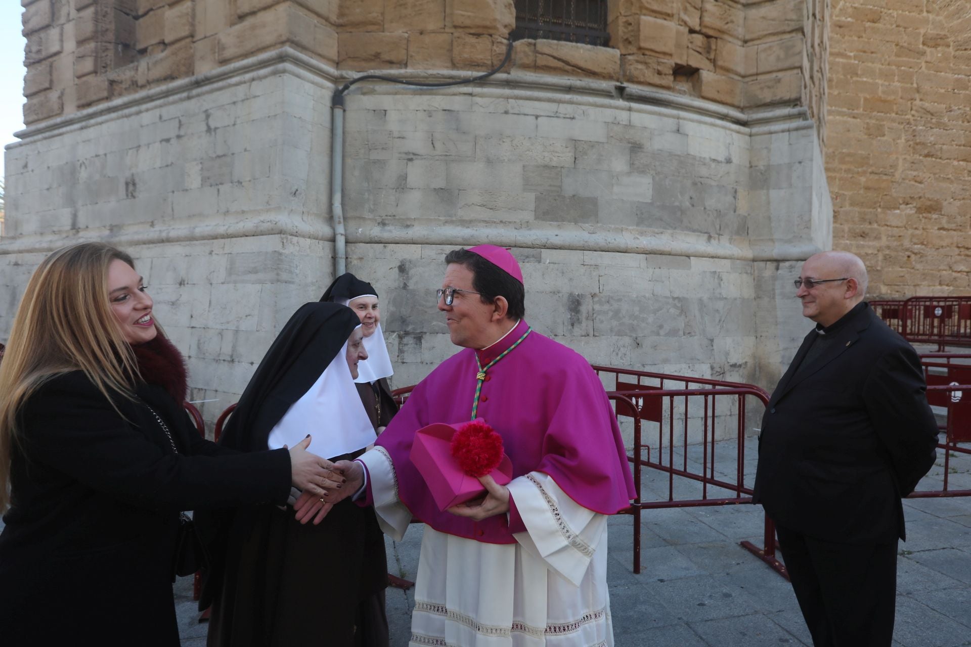 Fotos: Misa de presentación en Cádiz del administrador apostólico