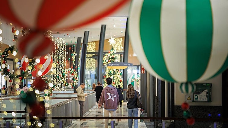 Tímida bajada del paro en Cádiz en la víspera de Navidad