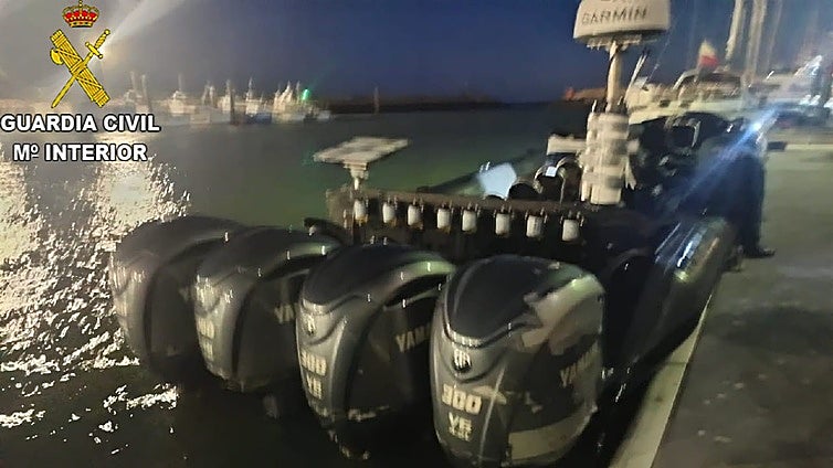 Sanlúcar, escenario del último golpe al narco: una lancha de apoyo y ocho detenidos en la desembocadura del Guadalquivir