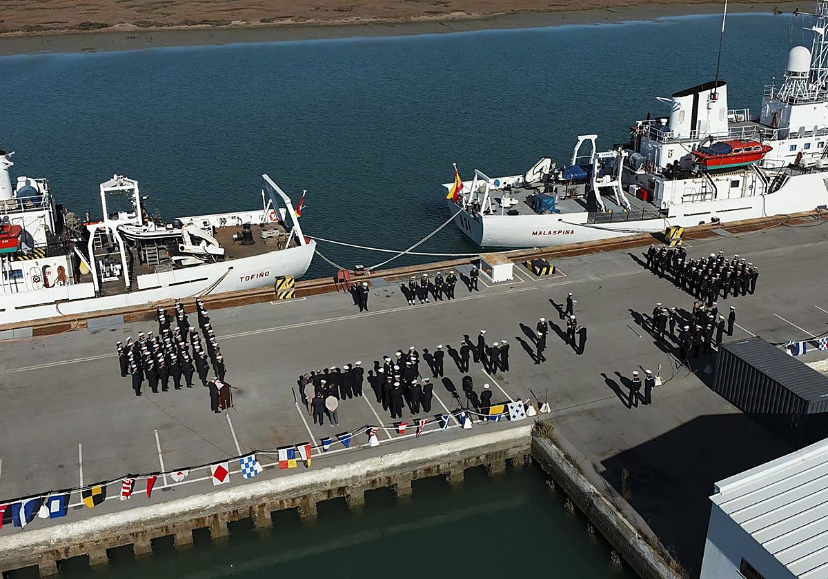 Los buques de la Armada &#039;Malaspina&#039; y &#039;Tofiño&#039; cumplen 50 años de servicio