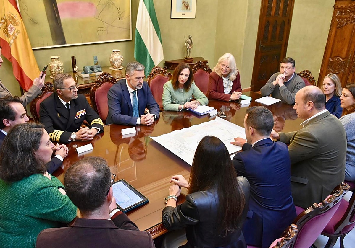 Presentación del proyecto en el Ayuntamiento de Rota