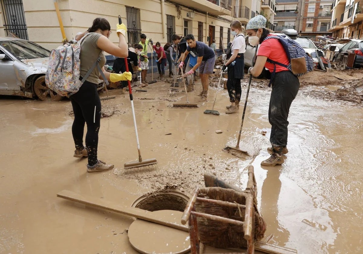 La bacteria tóxica que desencadena el tétanos puede penetrar por heridas abiertas