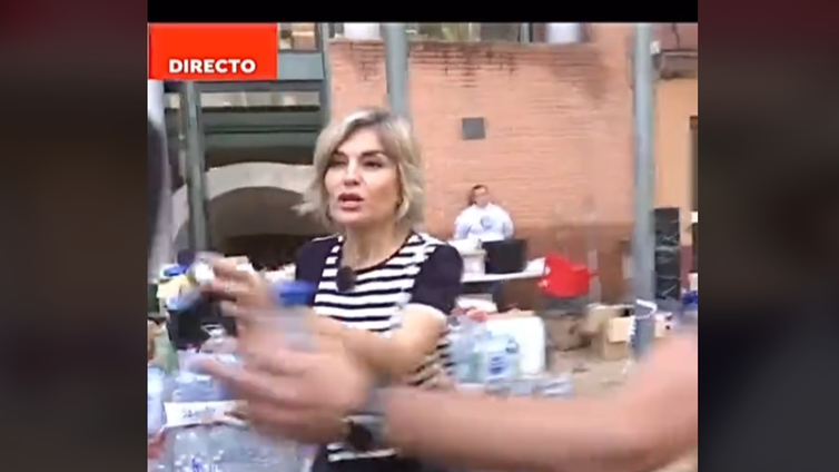 Así fue el tenso momento que vivió la gaditana Sandra Golpe en directo: «¡Estás muerto!»