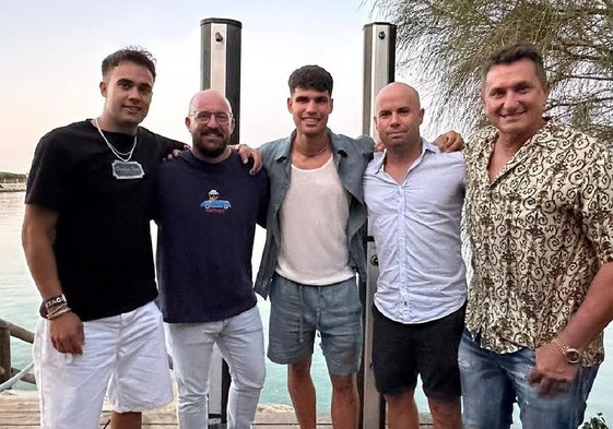 Carlos Alcaraz estuvo en Margarita, uno de los beach club más famosos de la costa de Cádiz