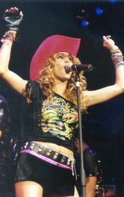 Paulina Rubio empieza esta noche en Las Ventas, junto a Café Quijano, su gira por España