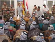 El general Alfredo Cardona se reúne con las tribus del Eufrates Central en Nayaf. ABC