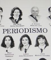 Orla de la Facultad de Periodismo de la promoción de 1995 en la que aparece Letizia Ortiz
