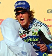 Guibernau gana en Moto GP
