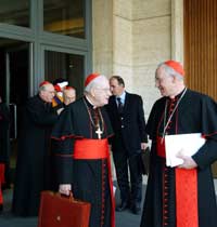 Los cardenales, después de la reunión