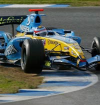 Alonso estrena el R26 en Jerez mejorando los tiempos de Fisichella