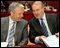 Pedro Solbes conversa con el ministro belga de Finanzas, Didier Reynders. / EFE