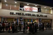 A. B.  Centro comercial Santa Ana durante la celebración del I Festival de Cortos del Aljarafe
