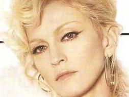 El equipo de Madonna amenaza con rebelarse por un vuelo y hotel baratos