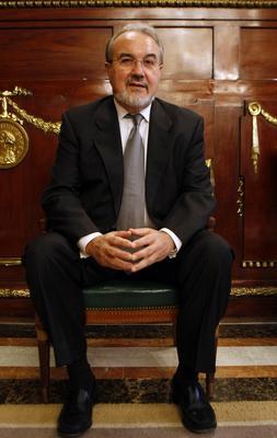 El ministro de Economía admite la dificultad de afrontar una situación de crisis global. / José Ramón Ladra