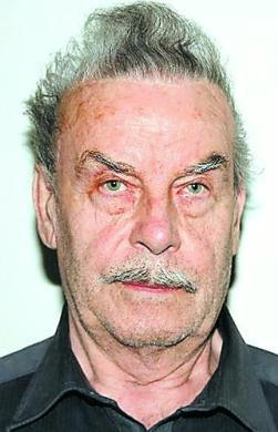 Fritzl odiaba a su madre y la tuvo encerrada hasta que murió, en 1980