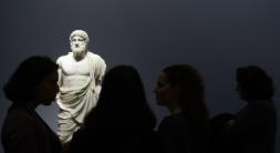 Zeus visita a sus hijas en el Prado