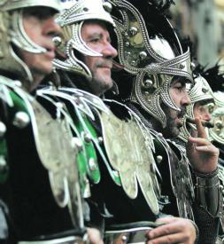 La SGAE cobra a moros y cristianos