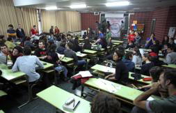 Universitarios de toda España aprueban «acciones conjuntas» contra Bolonia