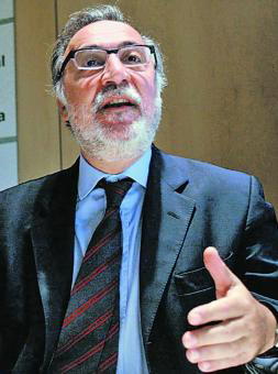 Navarro cree que en 2025 puede que no haya muertos por tráfico