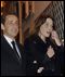 Carla Bruni-Sarkozy aprueba en su primer año como primera dama