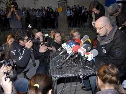 Javier Casanueva, portavoz de la familia de Marta del Castillo y tio de la joven sevillana. / Efe