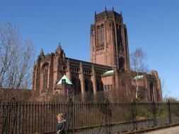 Las campanas de la catedral de Liverpool repicarán al son de «Imagine»