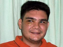 Fotografía de archivo (27/11/06) del ciudadano hispano-filipino Francisco Larrañaga, a quien el Gobierno de Filipinas ha autorizado a ser trasladado a España cuando lo solicite para cumplir su condena de cadena perpetua por un delito de asesinato. / Archivo