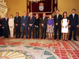 Toma posesión el «Gobierno diez» de Feijóo, para superar «unidos» las dificultades