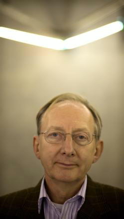 Sir John Pendry: «El hombre invisible podría ser factible entre nosotros»