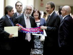 Aznar asegura por escrito que nunca utilizó aviones militares para ir a actos de partido