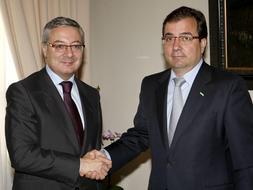 Vara ve «peligroso» en España insistir tanto en el reparto