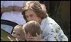 La Reina lleva a sus nietos a un parque acuático