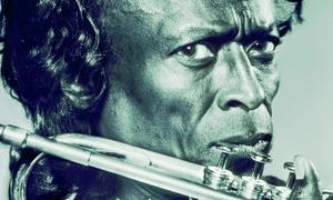 El «Kind of blue» de Miles Davis cumple medio siglo