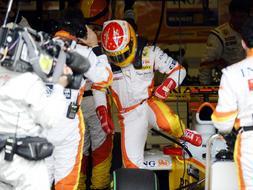 La FIA investiga el triunfo de Alonso en Singapur por el accidente de Piquet