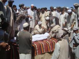 Decenas de muertos en un bombardeo de la OTAN al norte de Afganistán