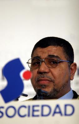 Un imán contra el burka