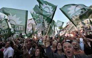 Mayoría absoluta en Grecia para el PASOK de Papandreu