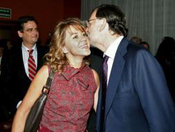 Rajoy anuncia a su dirección que apoyará a Rato para Caja Madrid «hasta el final»