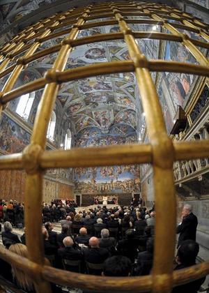 El Papa pide a los artistas alejarse de la belleza hipócrita de la transgresión