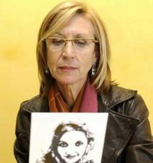 La Policía marroquí expulsa a Rosa Díez de la casa de una activista saharaui